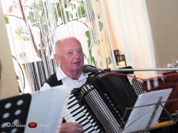 Helmut Schmitzberger und Peter Glück im GH Timo am 04. Mai 2024